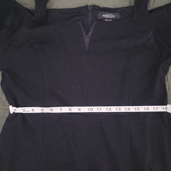 Black Michael Studio Cocktail Dress - Picture 6 of 6